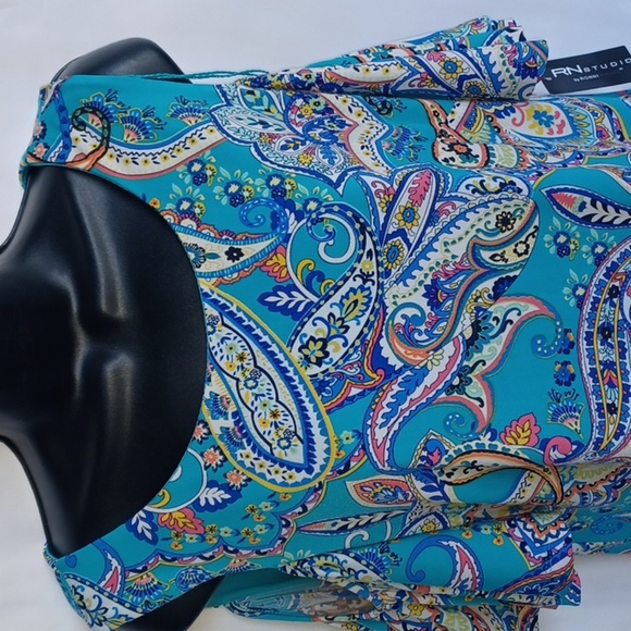 RN Studio Cold Shoulder Paisley Dress Turq Multi 12, stretchy,  flowy - Picture 2 of 9